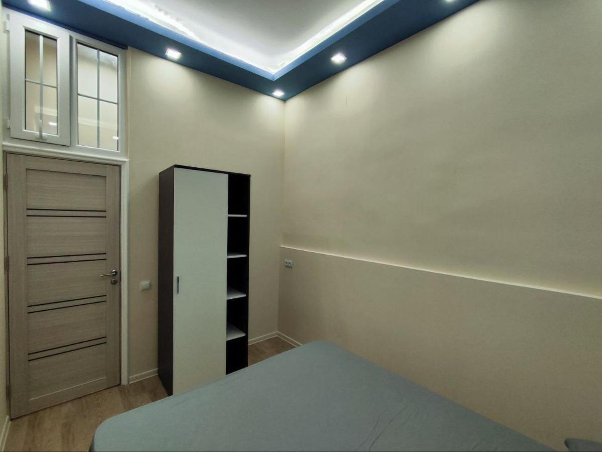 Guest House In The Small Center Γιερεβάν Εξωτερικό φωτογραφία